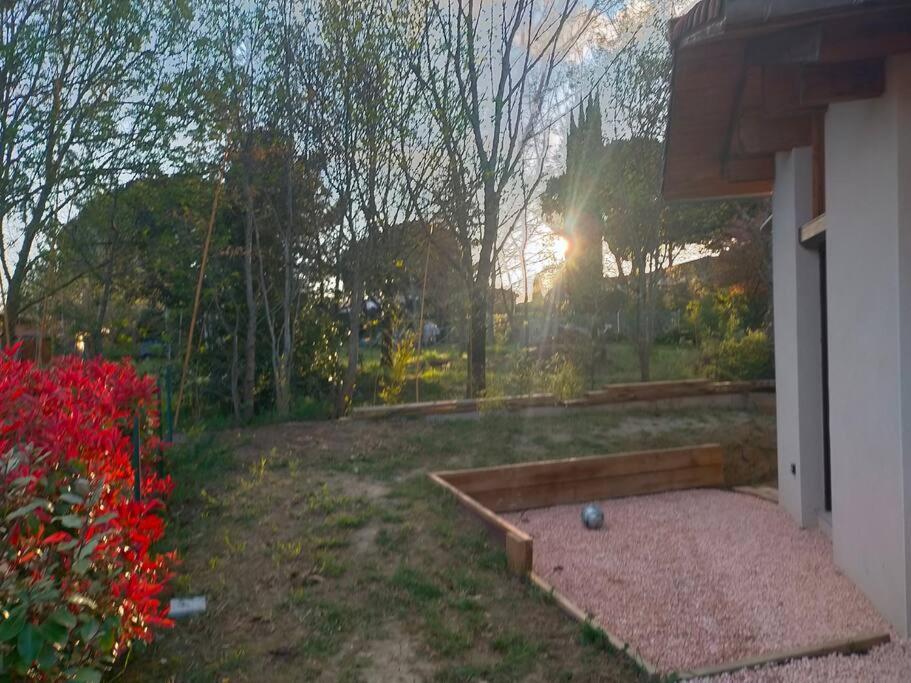 Studio Ambiance Verdoyante Et Vue Sur La Vallee オーズヴィル・トロザーヌ エクステリア 写真